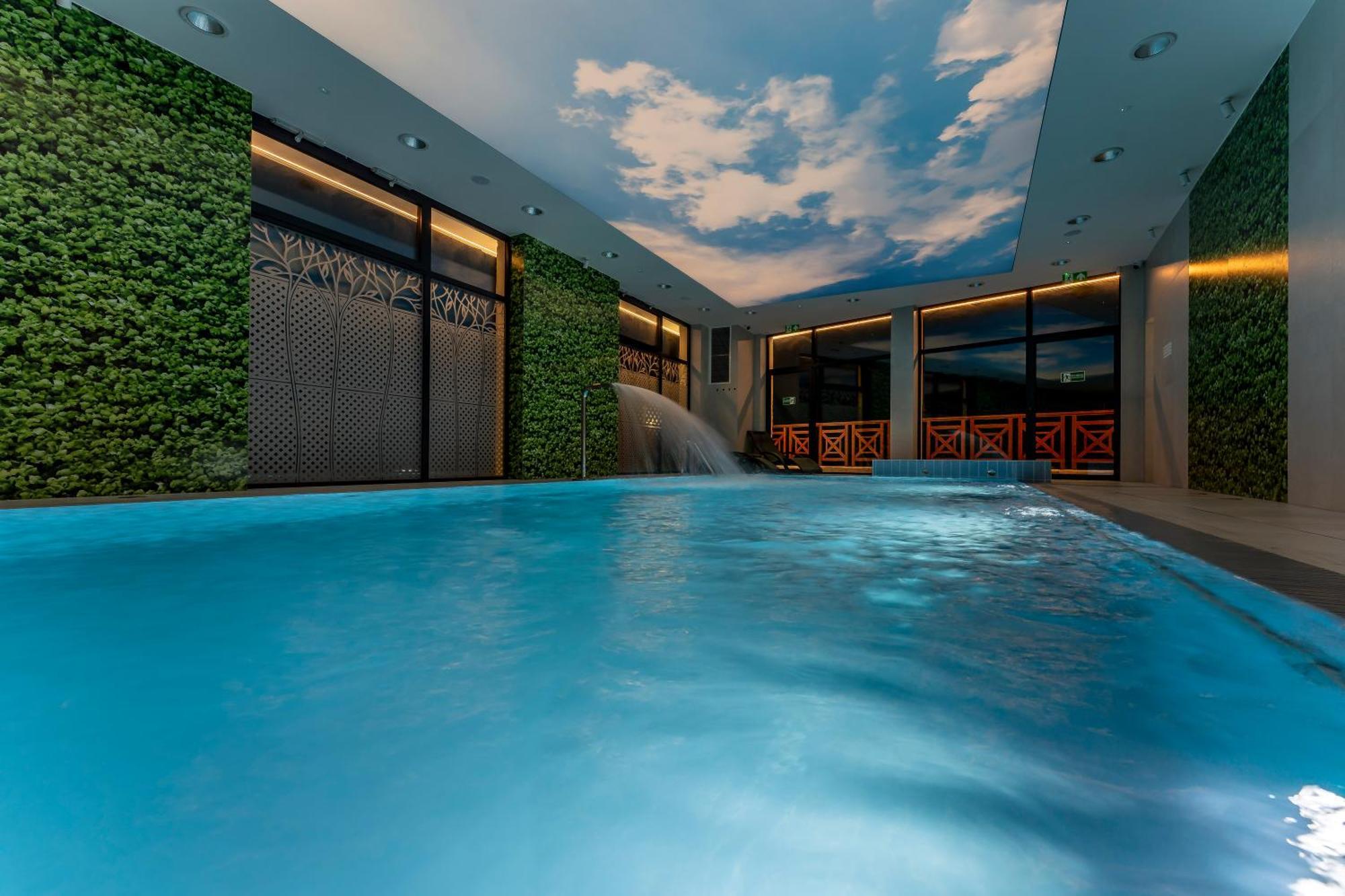 Aura Medical Spa Naleczow Exterior photo